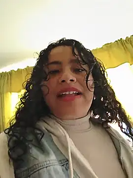 Yaya watson online show from July 4, 6:34 pm