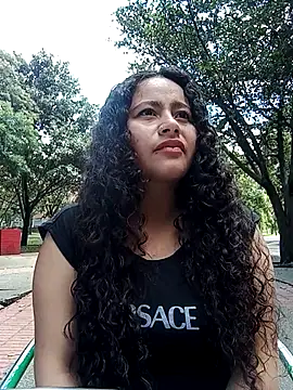 Snapshot of Yaya_watson chatting on October 24, 5:12 pm Yaya watson online show from October 24, 5:12 pm