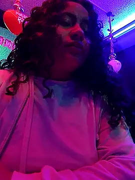 Yaya watson online show from October 1, 7:40 pm