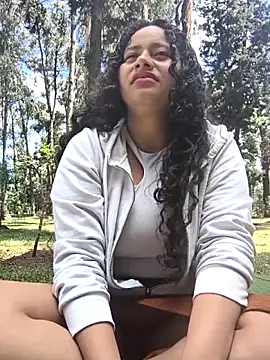 Yaya watson online show from January 17, 5:05 pm