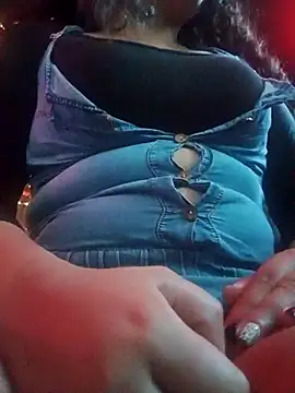 Snapshot of Yaya_watson chatting on October 30, 9:33 pm Yaya watson online show from October 30, 9:33 pm