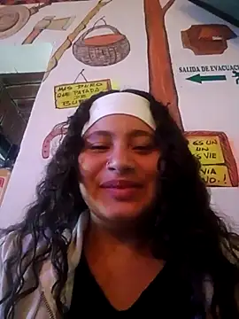 Snapshot of Yaya_watson chatting on October 23, 8:29 pm Yaya watson online show from October 23, 8:29 pm