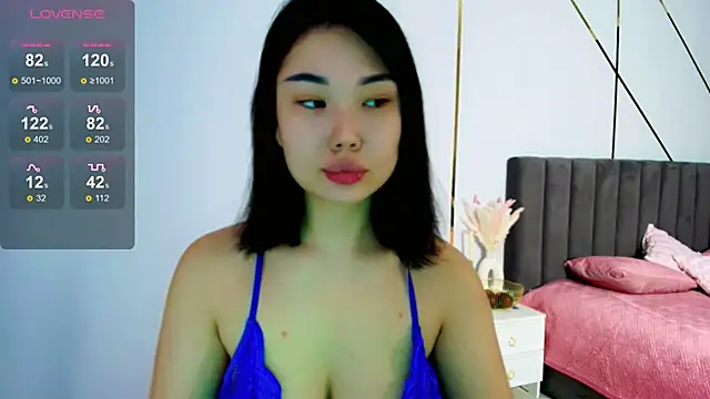 Snapshot of hwa_rin chatting on November 15, 4:11 pm hwa rin online show from November 15, 4:11 pm