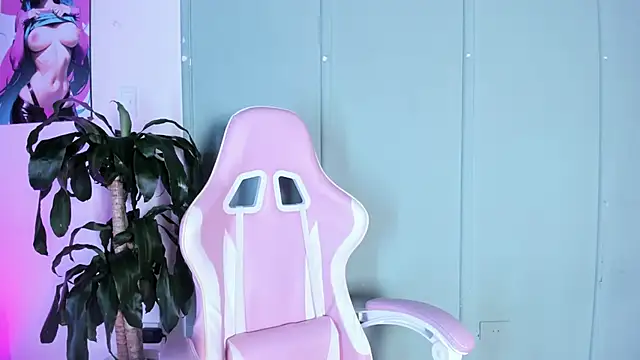 Zafiro  Brown online show from September 25, 12:00 pm