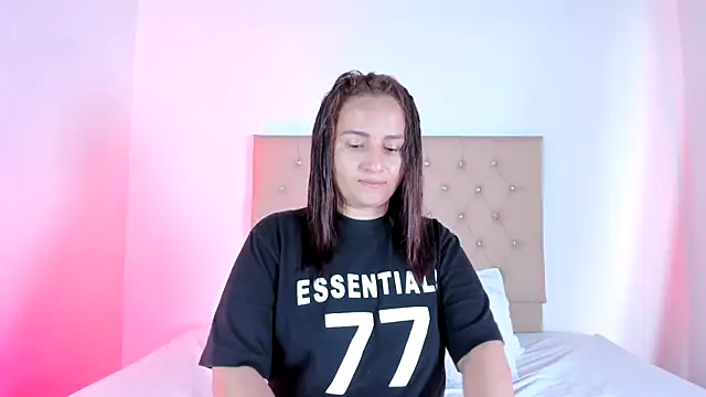 Zafiro  Brown online show from October 29, 10:58 am