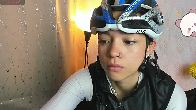 Dafne Mel online show from May 28, 3:51 pm