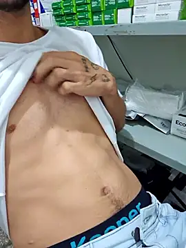 Saraiva2002 online show from October 9, 11:55 am