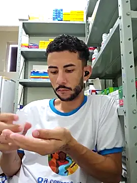 Saraiva2002 online show from September 18, 1:14 pm