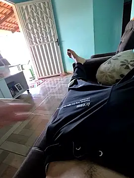 Saraiva2002 online show from January 8, 8:37 pm