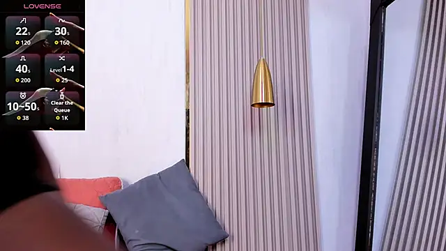 Snapshot of Skylar_Smith_ chatting on November 13, 1:04 pm Skylar Smith online show from November 13, 1:04 pm