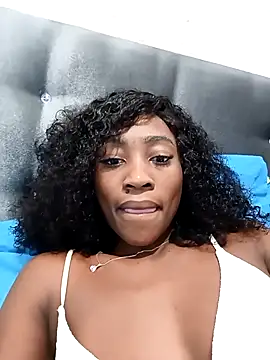 Skylar Smith  online show from March 1, 9:37 pm