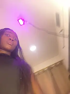 Skylar Smith  online show from March 20, 12:28 pm