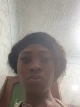 Skylar Smith  online show from May 16, 1:59 am