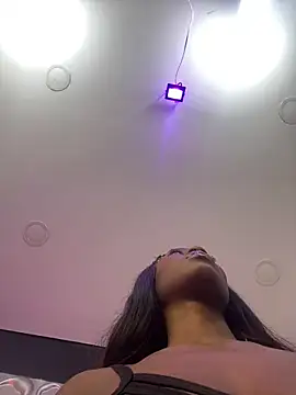 Skylar Smith  online show from February 12, 12:05 pm