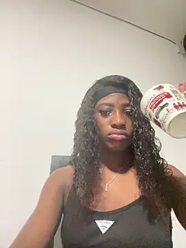 Skylar Smith  online show from May 16, 10:47 am