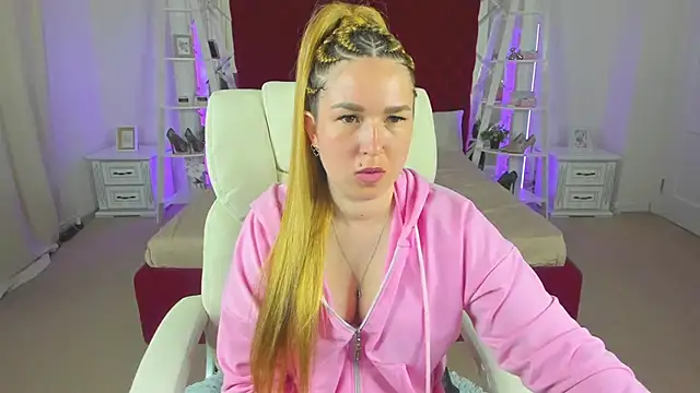 Sofii darling online show from March 30, 4:30 pm