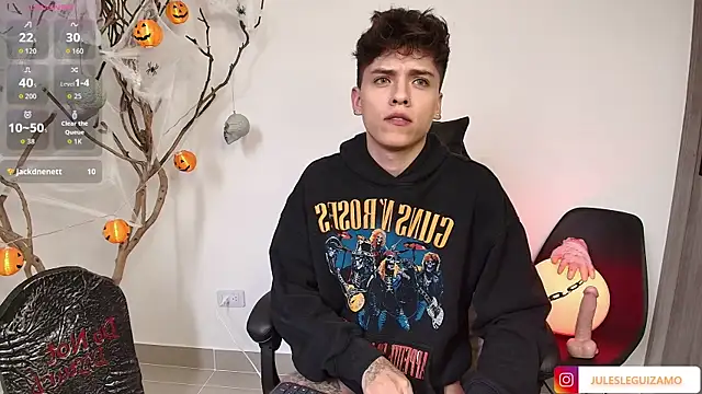 stev austin  online show from October 8, 9:37 pm