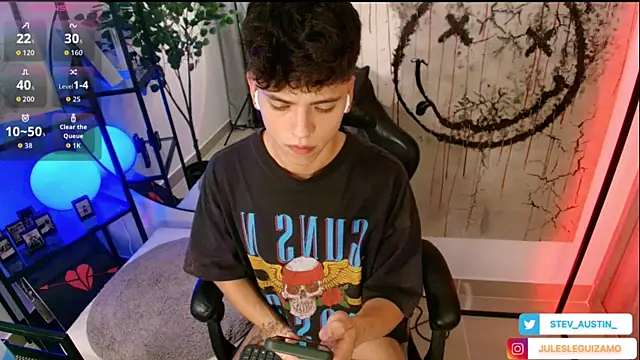 stev austin  online show from February 26, 9:15 pm