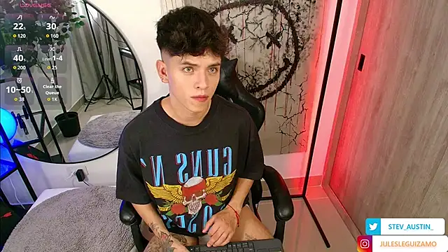 stev austin  online show from February 13, 9:04 pm