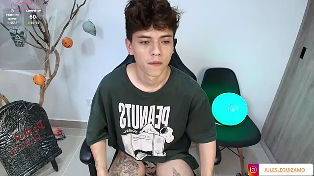 stev austin  online show from October 23, 8:07 pm