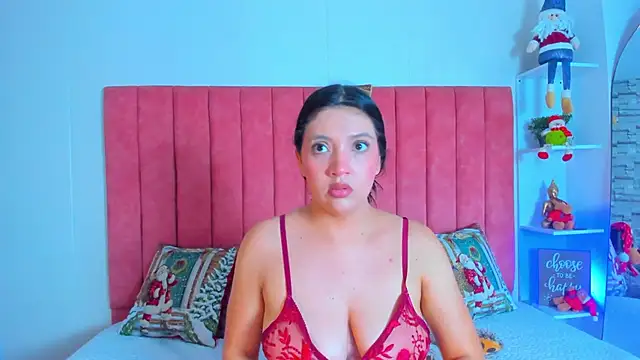 ashley Olsen online show from November 27, 3:07 am