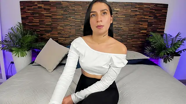 debra win online show from November 25, 6:03 am