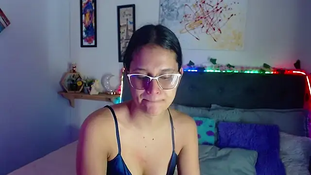 valentini villa online show from November 28, 3:01 pm