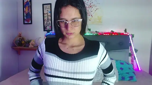 valentini villa online show from November 27, 8:09 pm