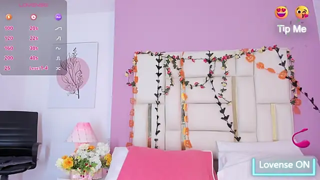 Snapshot of Silvana-Castro chatting on October 12, 12:28 pm Silvana-Castro online show from October 12, 12:28 pm