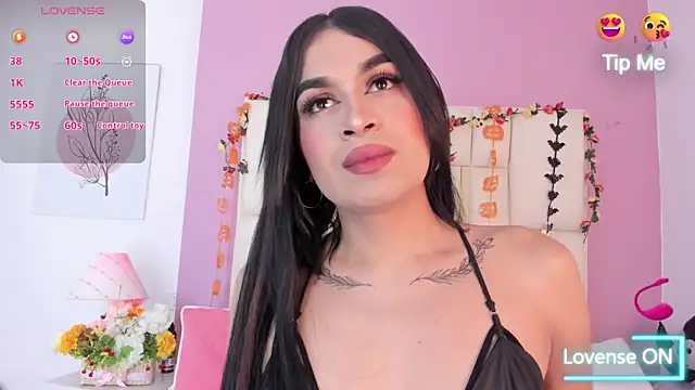 Snapshot of Silvana-Castro chatting on October 3, 11:12 am Silvana-Castro online show from October 3, 11:12 am