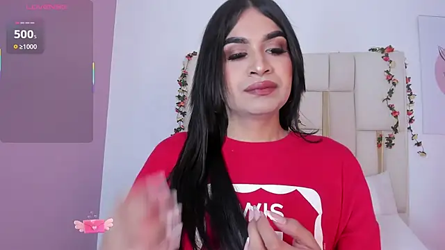 Snapshot of Silvana-Castro chatting on November 15, 11:25 am Silvana-Castro online show from November 15, 11:25 am