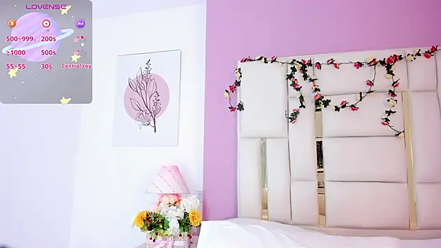 Snapshot of Silvana-Castro chatting on September 9, 11:25 pm Silvana-Castro online show from September 9, 11:25 pm