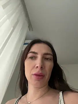 AmandaStoun online show from February 11, 11:10 am