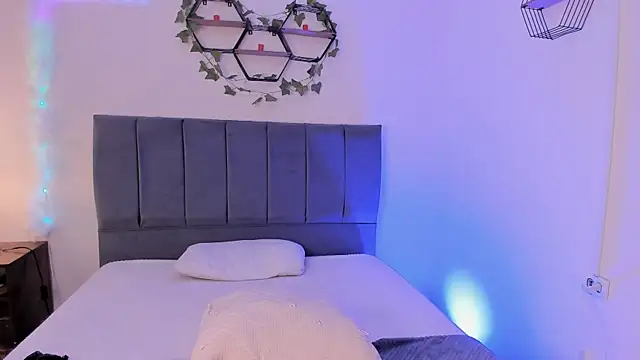 Ambar gh1 online show from December 19, 7:49 pm