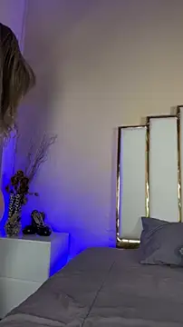 Snapshot of Alexandraa_Gomez chatting on November 5, 8:45 pm Alexandraa Gomez online show from November 5, 8:45 pm