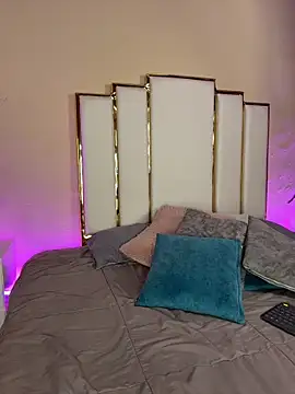 Snapshot of Alexandraa_Gomez chatting on October 10, 8:42 pm Alexandraa Gomez online show from October 10, 8:42 pm