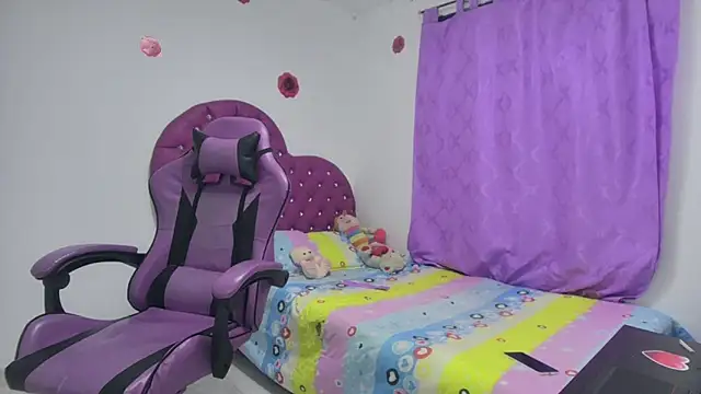 soffy rosses online show from December 20, 3:31 am