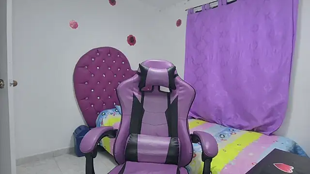 soffy rosses online show from December 23, 3:28 am