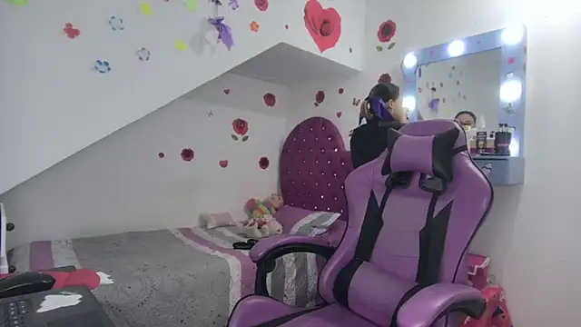 soffy rosses online show from October 16, 1:58 am