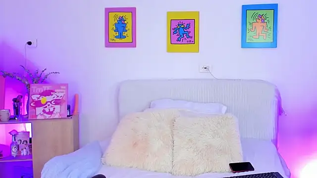 Snapshot of AprilAddams_ chatting on October 14, 9:15 pm AprilAddams  online show from October 14, 9:15 pm