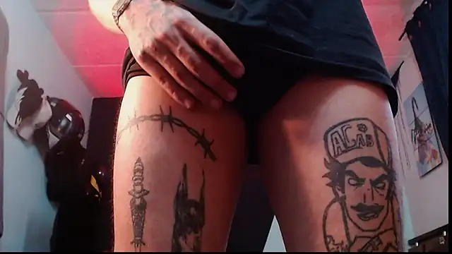 malek xarx  online show from November 8, 9:07 pm