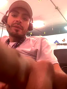 malek xarx  online show from November 29, 3:12 pm