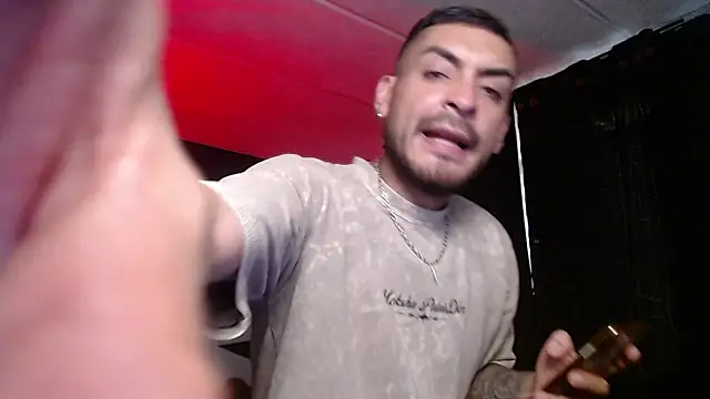 malek xarx  online show from October 26, 10:21 pm