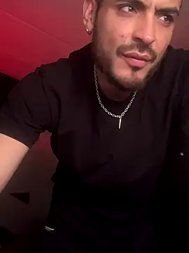 malek xarx  online show from November 14, 2:15 am