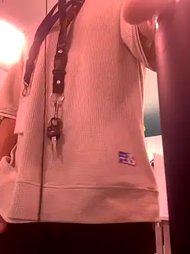 malek xarx  online show from December 4, 11:04 pm