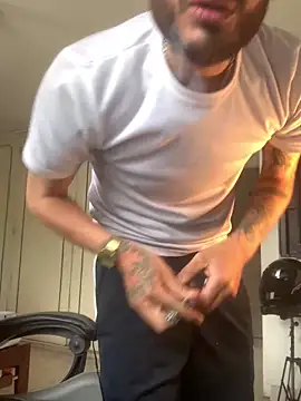 malek xarx  online show from February 19, 4:04 pm