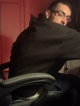 malek xarx  online show from February 28, 1:16 am