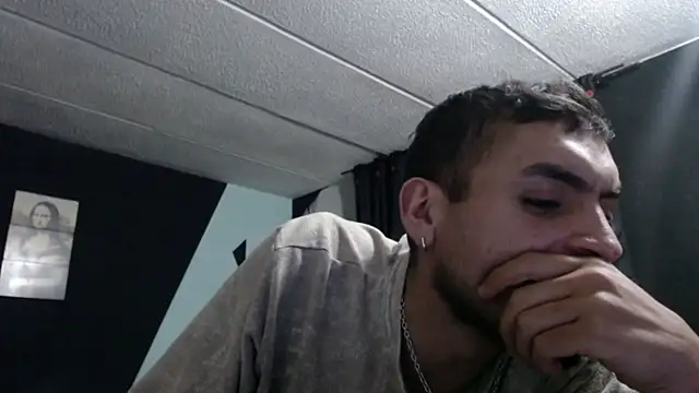 malek xarx  online show from October 21, 2:33 am