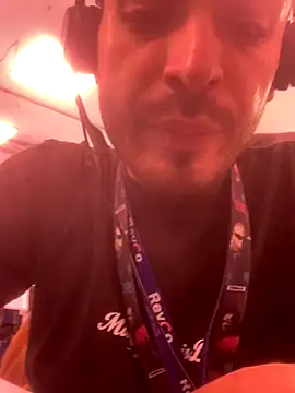 malek xarx  online show from November 28, 2:50 pm