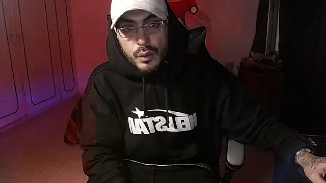 malek xarx  online show from April 8, 4:14 am